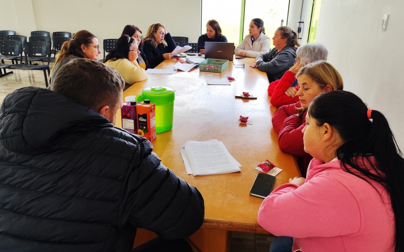 Reunião sobre o Plano de Atendimento à Pessoa com Deficiência.